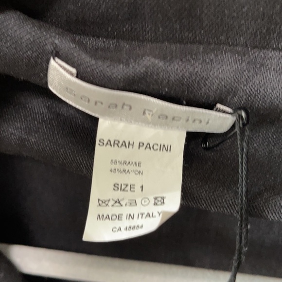 SARAH PACINI LONG SLEEVE TOP/ JACKET SIZE SMALL WITH POCKETS ONE BUTTON CLOSURE - Picture 10 of 10